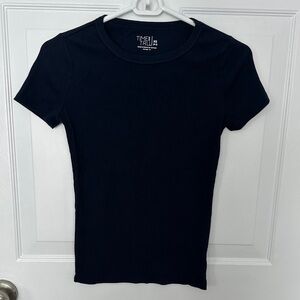 Time and Tru Women's Classic Navy Blue Tee Excellent Condition Ready To Wear